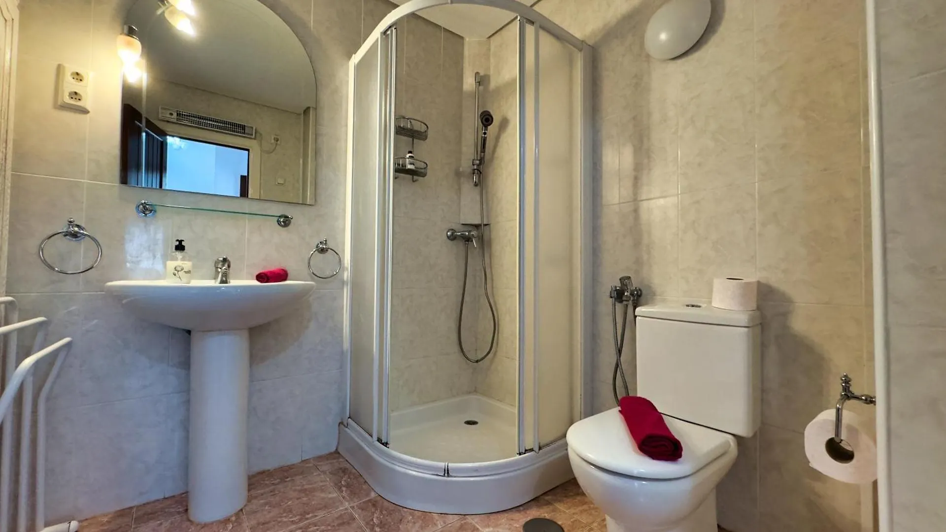 Apartment With Secure Underground Parking Marbella 0*,